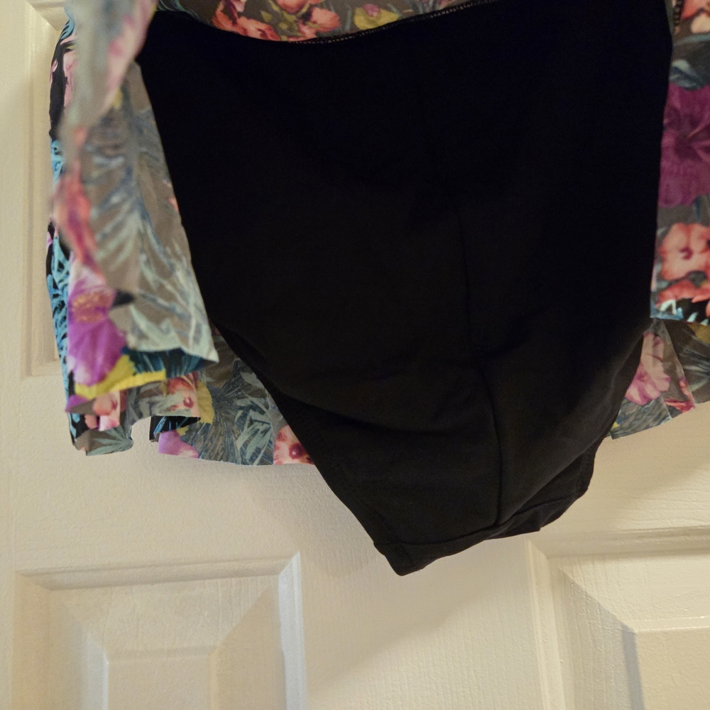 3 PIECE SET  Floral Swim Skirt and Bikini Bottom Set And Top - Picture 5 of 10
